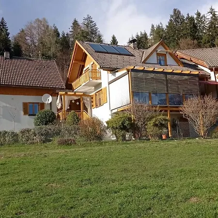 Ferienhaus Familie Zimmermann Keutschach am See Exterior foto